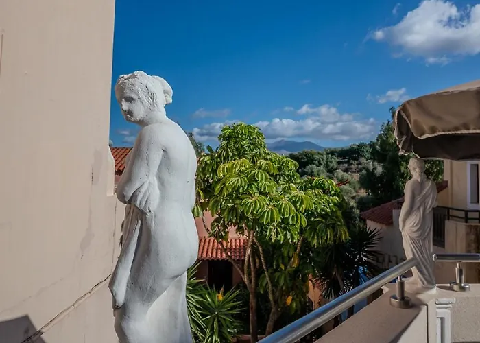 Musses Hersonissos (Crete)