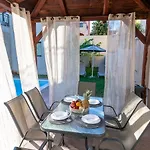 Musses Hersonissos (Crete)