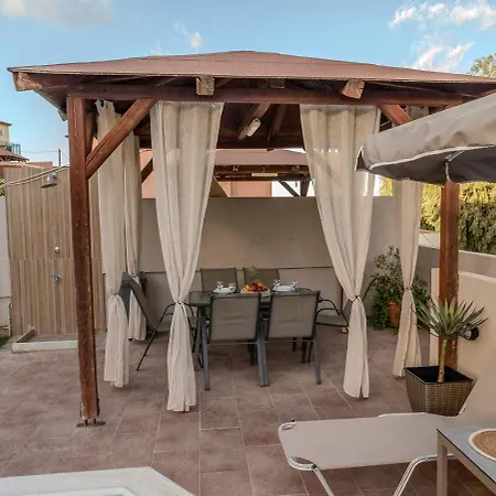 Musses Hersonissos (Crete)